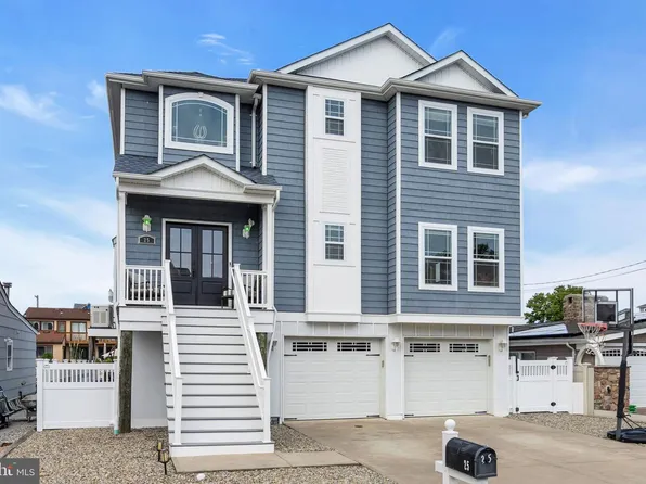 25 Sunrise Way, Toms River, NJ 08753