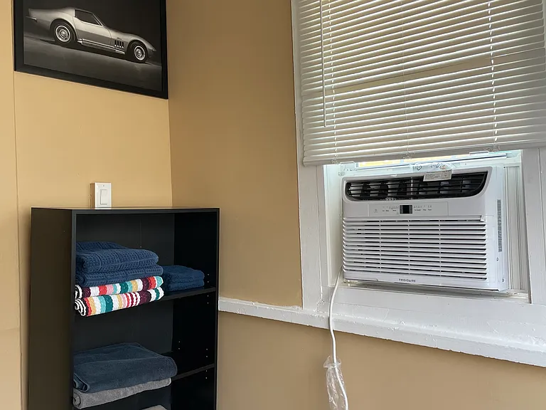 126 S Oleander Ave #1 — Photo 14