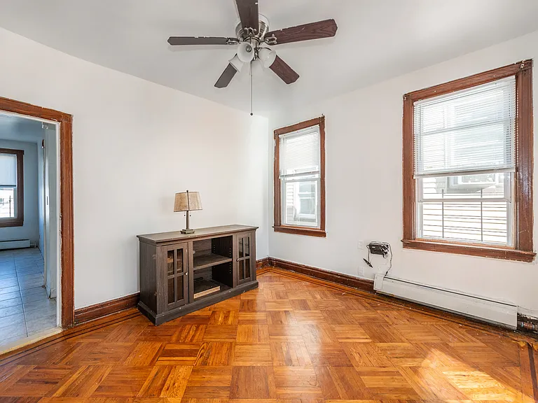 46 Spruce St #2 — Photo 7