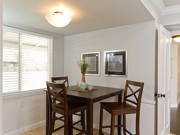 2nd image of 1359 Fitch Way