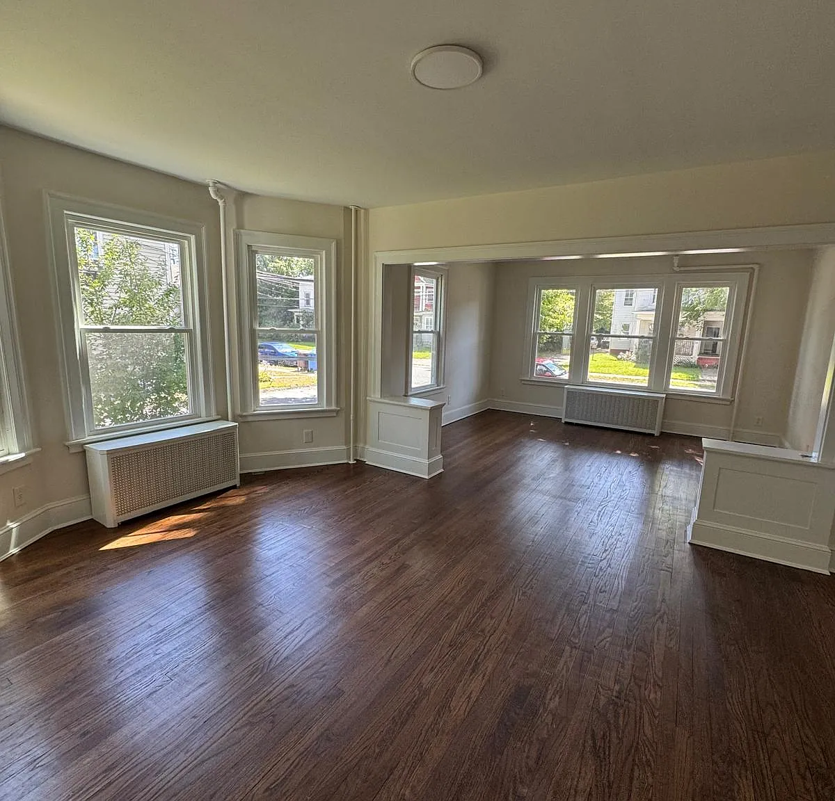 33 Andrews St — Photo 1
