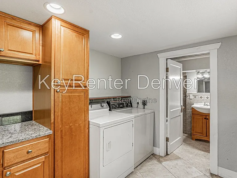 945 N Washington St #100 — Photo 18