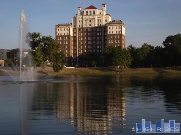 329 E Colorado Blvd, Dallas, TX