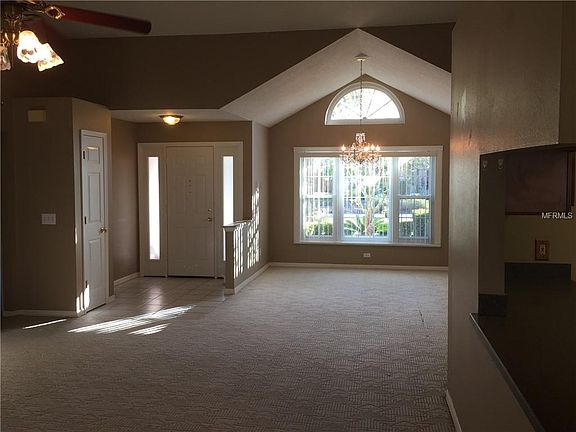 3rd image of 2253 Tioga Dr