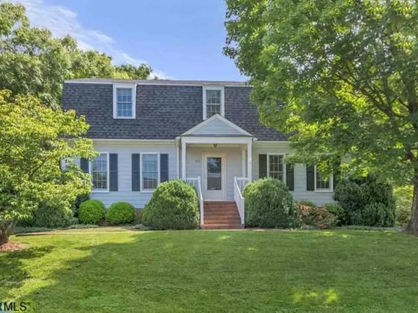 525 Kellogg Dr, Charlottesville, VA 22903