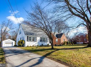 425 Saxer Ave, Springfield, PA 19064