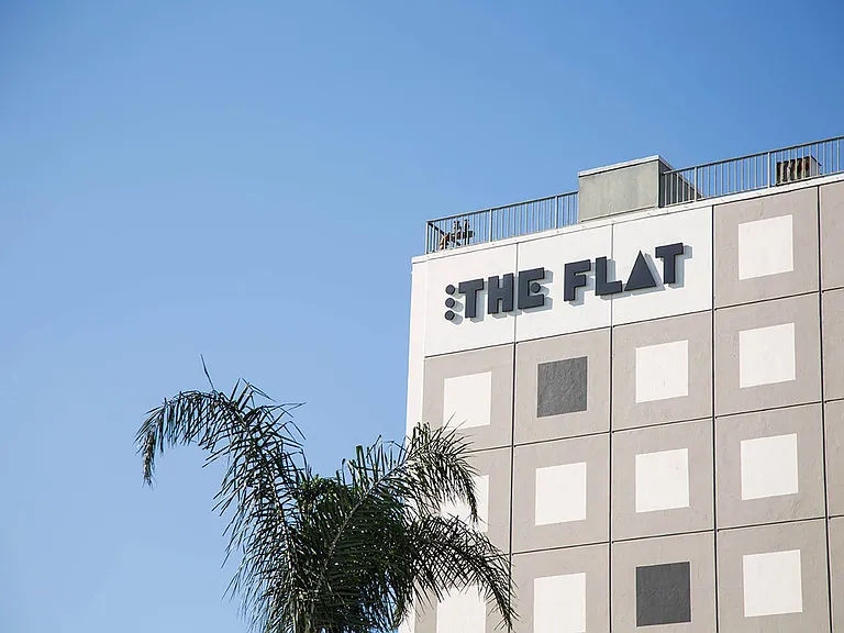 The Flat — Photo 18