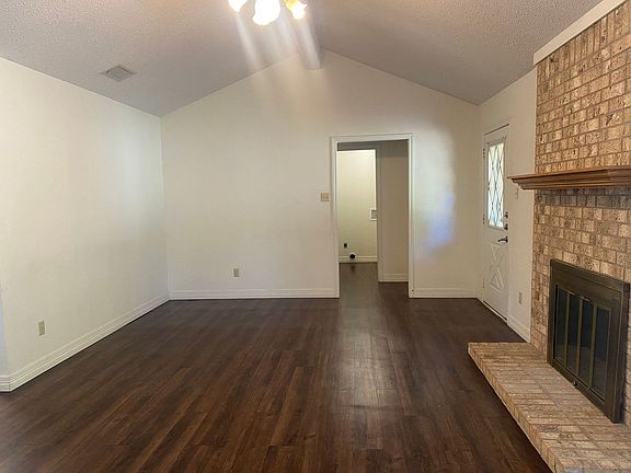 3rd image of 606 E 27th Ave