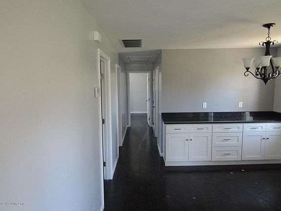 9500 Kitchen