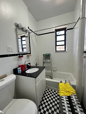 Rented by Oxford Property Group | media 22