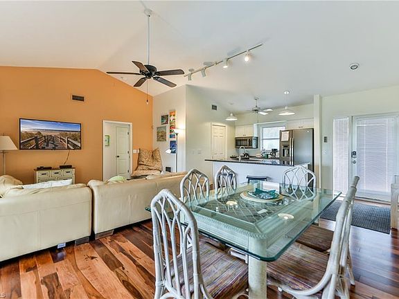 5th image of 3781 Coquina Dr