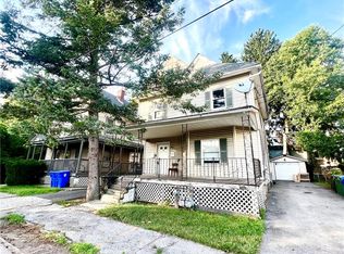 15 Eldred St, Middletown, NY 10940