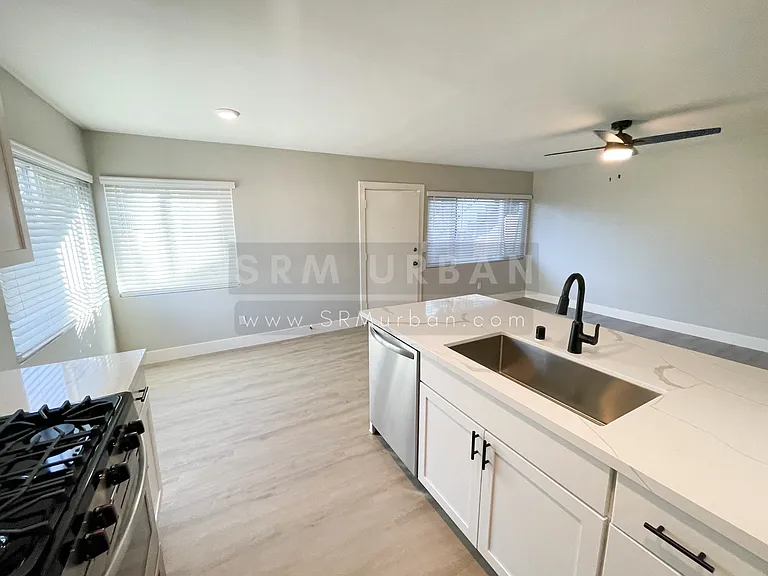 4572 34th St #1 — Photo 11