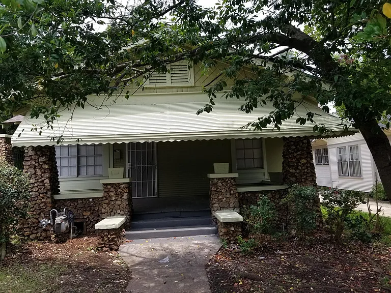 4625 Avenue S — Photo 12