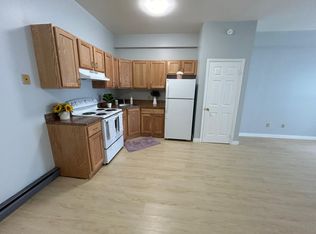 206 E Ayre St APT 15, Wilmington, DE 19804