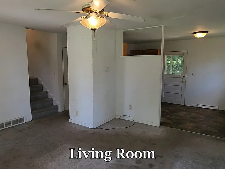 4003 Latham St — Photo 6