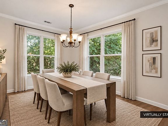 4th image of 147 Sunset Ln