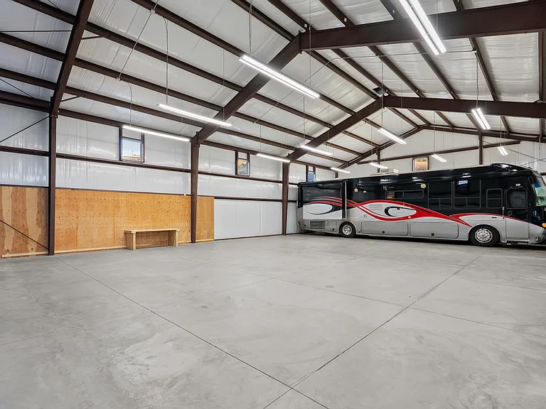 35401 Ridge Route Rd — Photo 46
