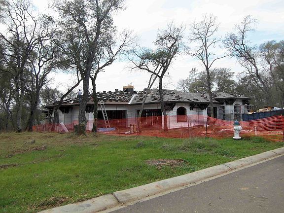 5th image of 232 Mondrian Ct