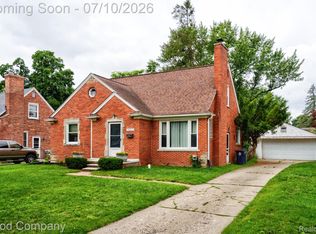 1921 McDonald Ave, Royal Oak, MI 48073