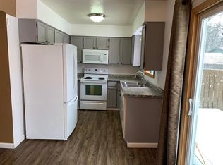 8060 Sabrina St, Anchorage, AK 99507