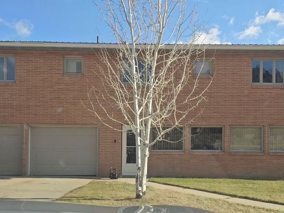1st image of 1406 W 5th St