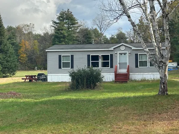 48 Fraternaland Road, Schroon Lake, NY 12870