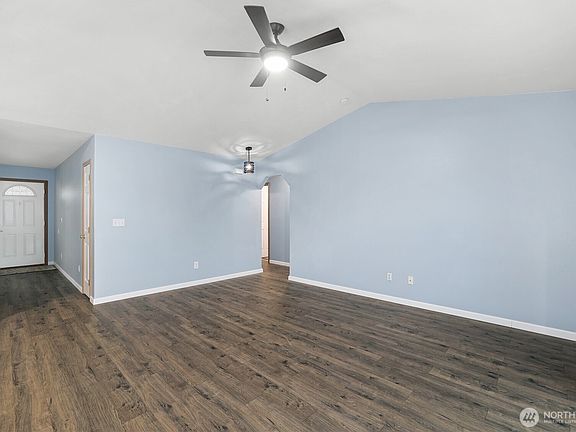 5th image of 10109 Meadowside Lane SW