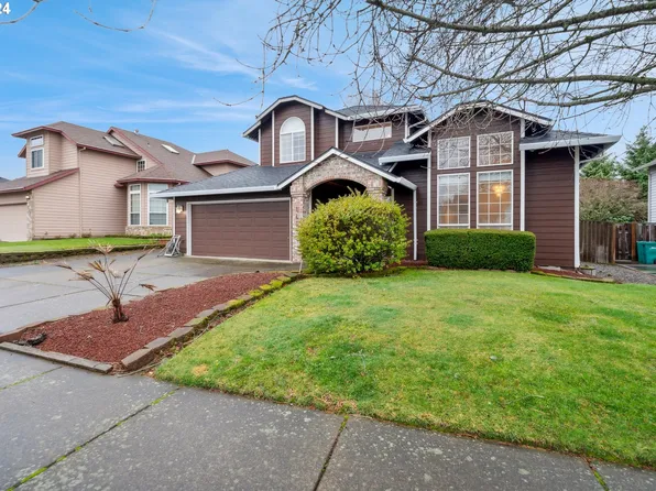527 SW 27th Way, Troutdale, OR 97060