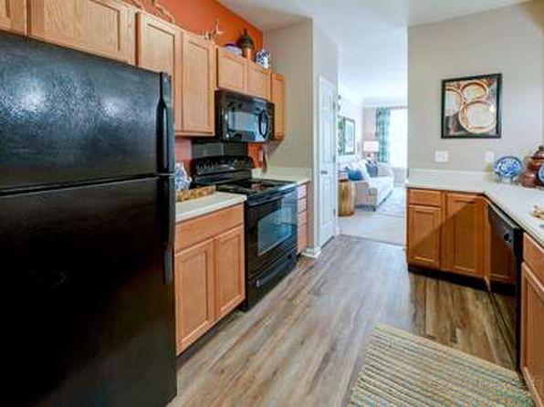 7160 Oxfordshire Blvd #7761