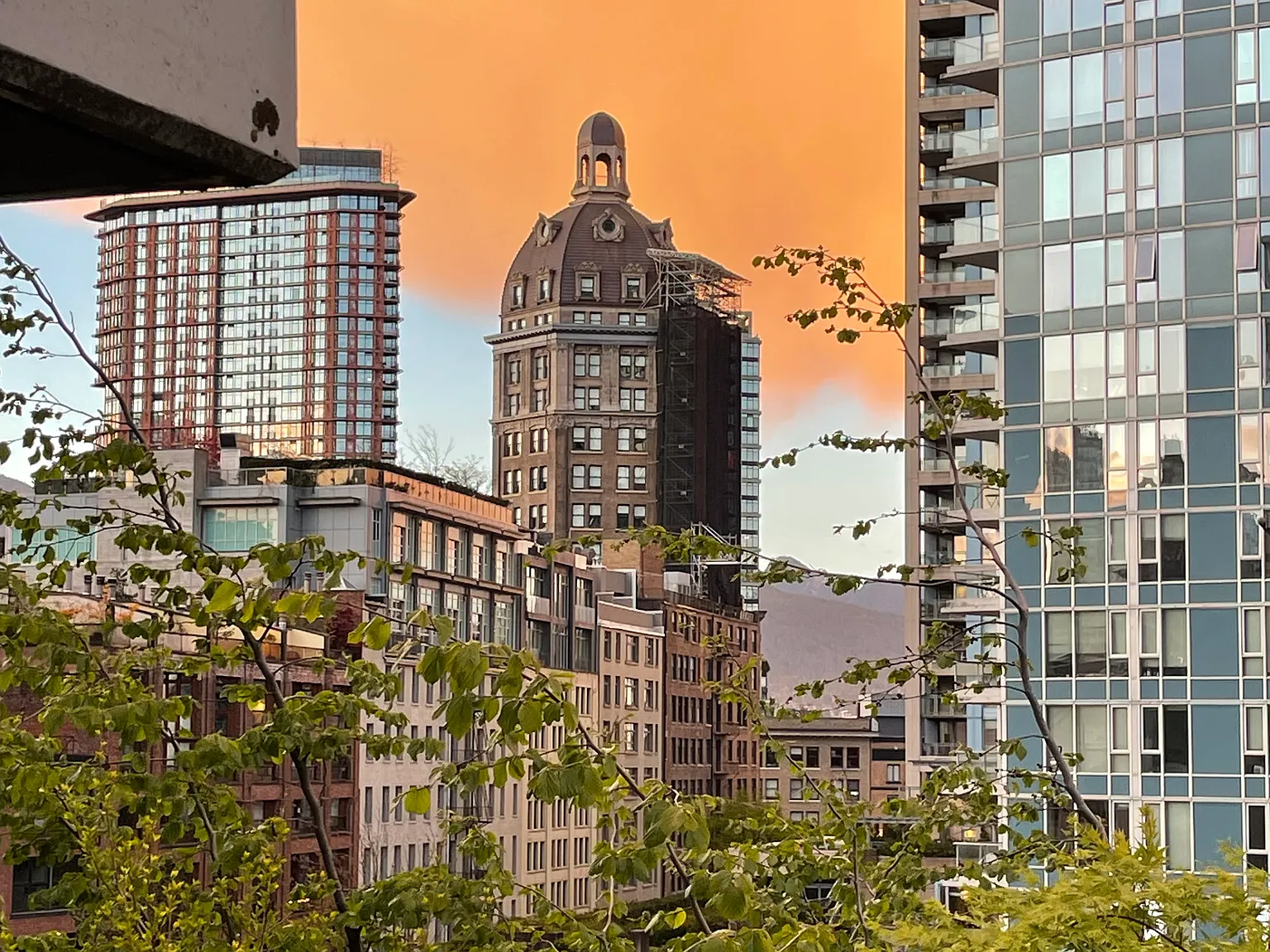 Dunsmuir St, Vancouver — Photo 1