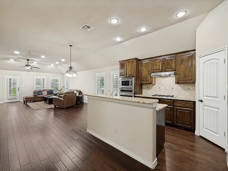 10408 Old Eagle River Ln — Photo 9