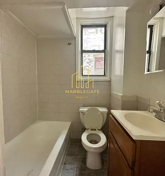 311-312 Mount Prospect Ave #5JZ — Photo 3