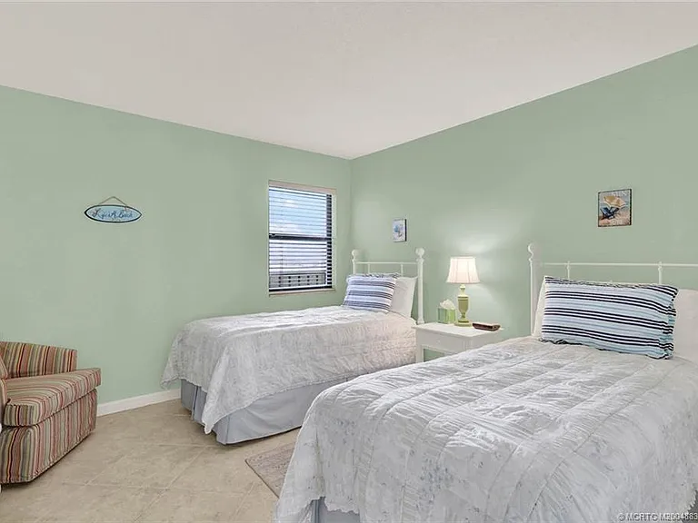 10044 S Ocean Dr #907 — Photo 33