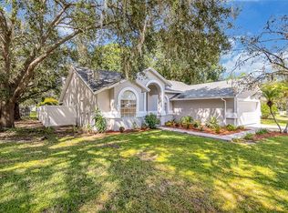 1207 Kayak Cv, Lutz, FL 33559