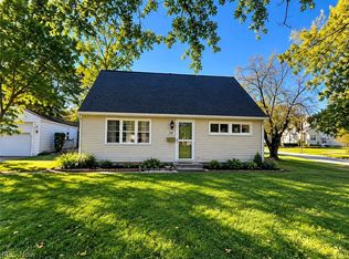 1936 Windsor St, Cuyahoga Falls, OH 44221