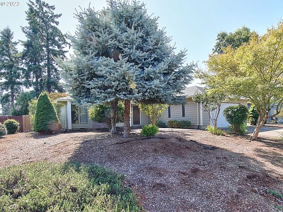 2nd image of 4540 SE Mason Hill Dr