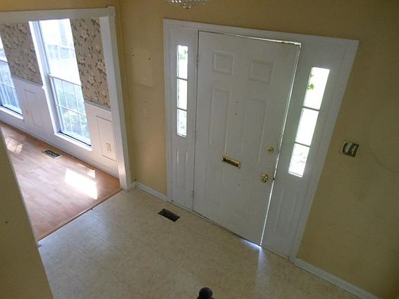 2nd image of 20835 Amber Hill Ct