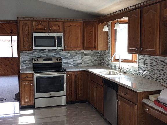 4th image of 311 E Andrew Ave