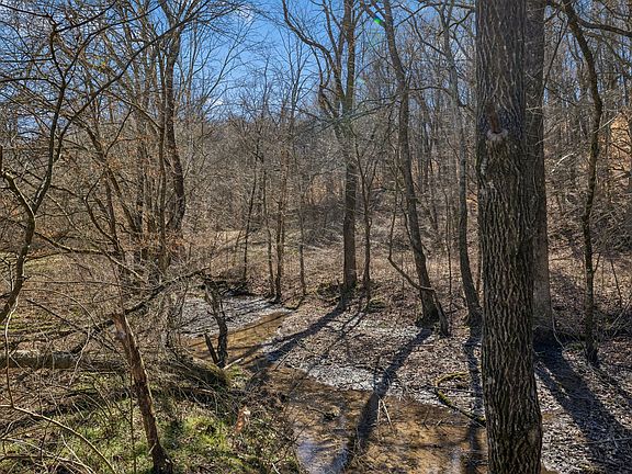 3rd image of 4 Enterprise Rd