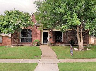 1213 Courtney Ln, Lewisville, TX 75077