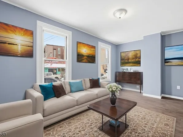 206 Clark Pl, Elizabeth City, NJ 07206