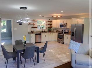 105 N Colonial Dr, Hopewell, VA 23860