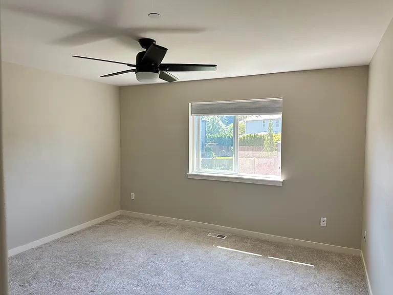 1848 Miller Dr — Photo 17