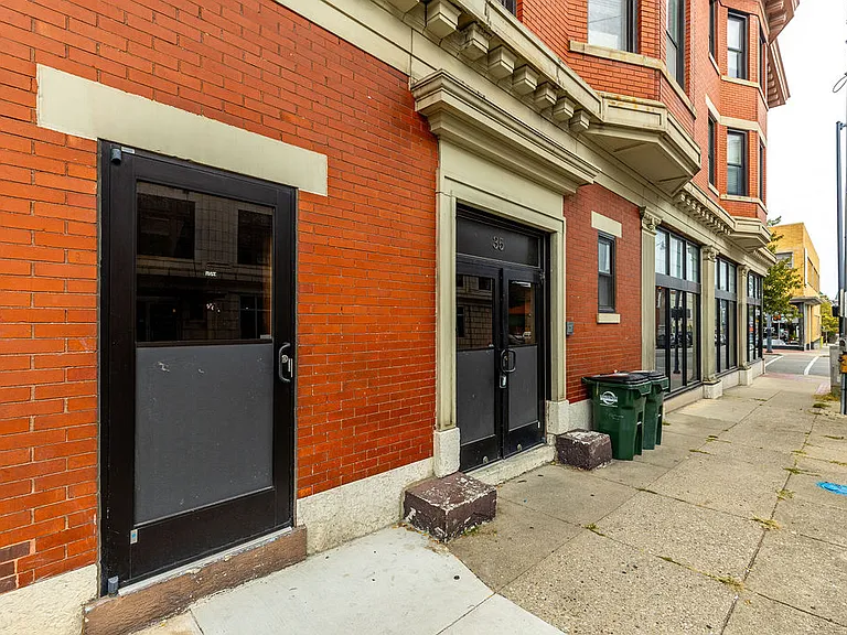 35 E 8th St #B — Photo 24