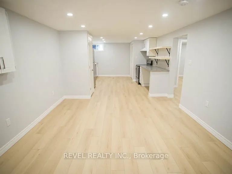 415 Chatham St #3 — Photo 3