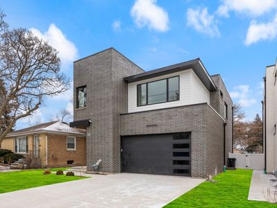 8115 E Prairie Rd, Skokie, IL, 60076