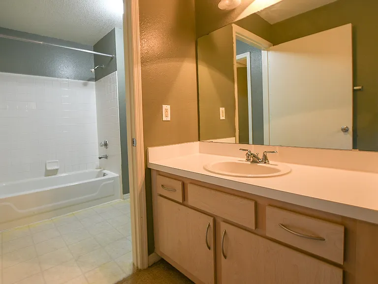 7270 Westpointe Blvd #920 — Photo 47