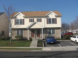 30B Henry St #B, Somerset, NJ 08873