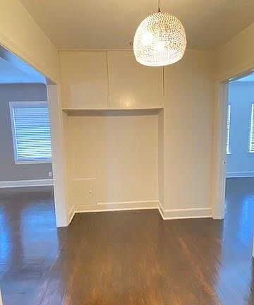 3rd image of 4305 Bell St APT 4